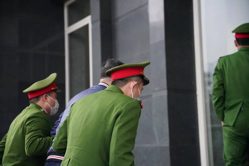 Hoãn phiên tòa ông Đinh La Thăng và Trịnh Xuân Thanh trong vụ án Ethanol Phú Thọ ảnh 3