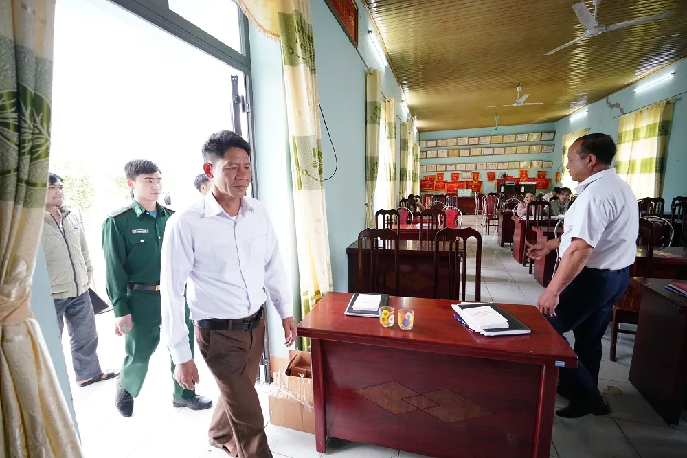Băng rừng, vượt dốc ở Sì Lở Lầu để học Nghị quyết của Đảng ảnh 3 Băng rừng, vượt dốc ở Sì Lở Lầu để học Nghị quyết của Đảng ảnh 3