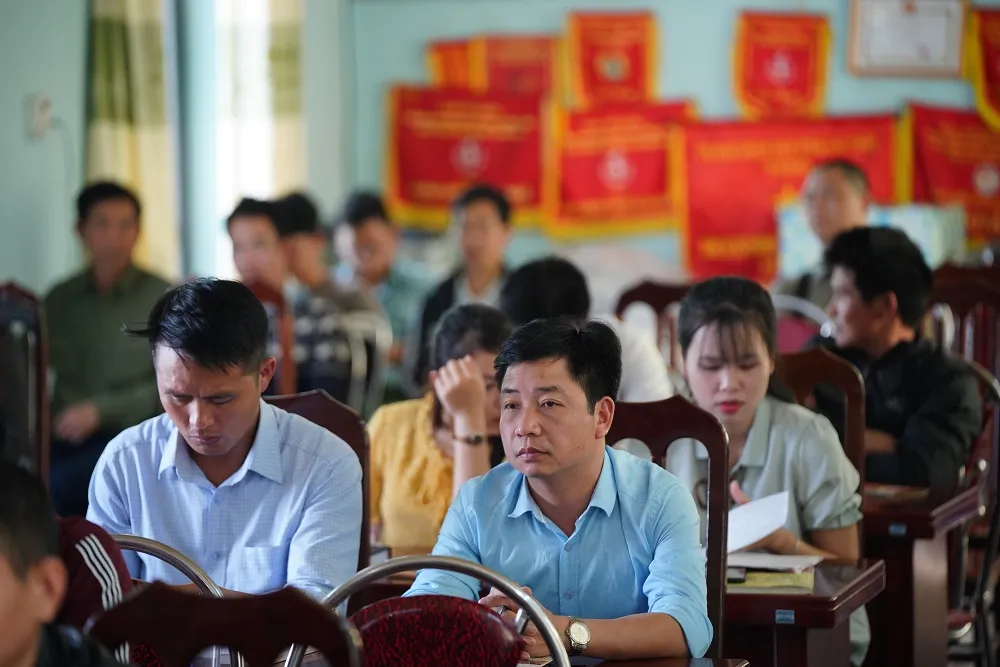 Băng rừng, vượt dốc ở Sì Lở Lầu để học Nghị quyết của Đảng ảnh 9 Băng rừng, vượt dốc ở Sì Lở Lầu để học Nghị quyết của Đảng ảnh 9