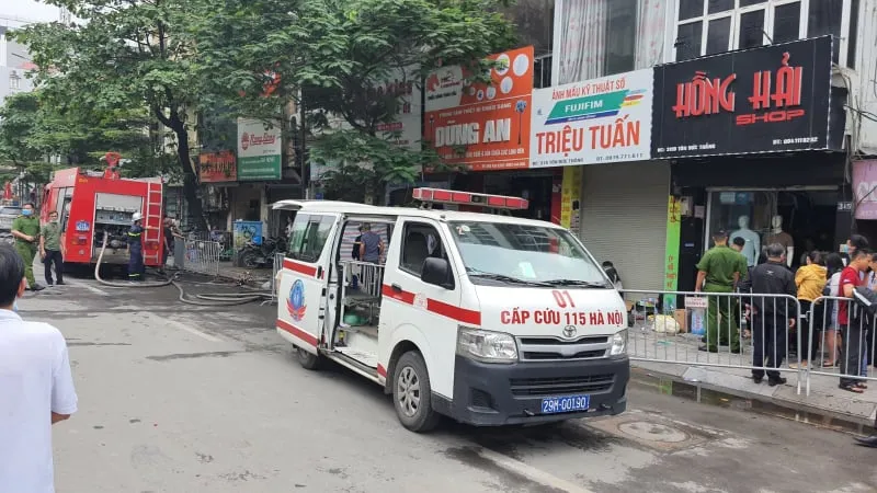 Cháy cửa hàng đồ dùng mẹ và bé, 4 người thiệt mạng ảnh 4