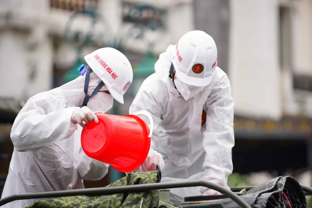 15 xe đặc chủng phun khử khuẩn tại 3 quận nội thành Hà Nội ảnh 7 15 xe đặc chủng phun khử khuẩn tại 3 quận nội thành Hà Nội ảnh 7