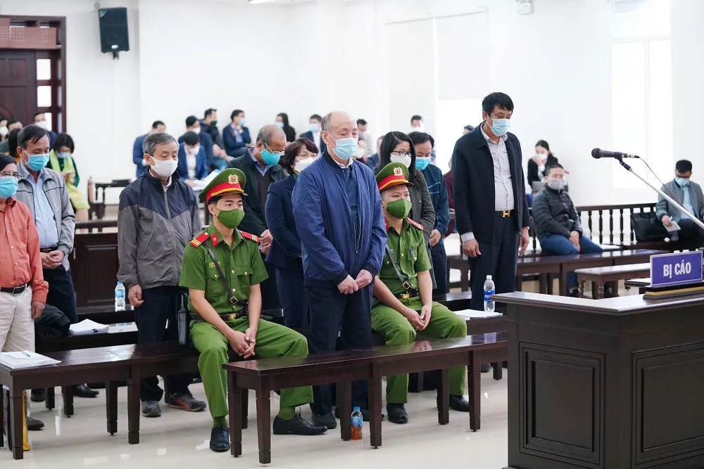 Đề nghị giảm hình phạt cho 2/12 bị cáo vụ Gang thép Thái Nguyên ảnh 2