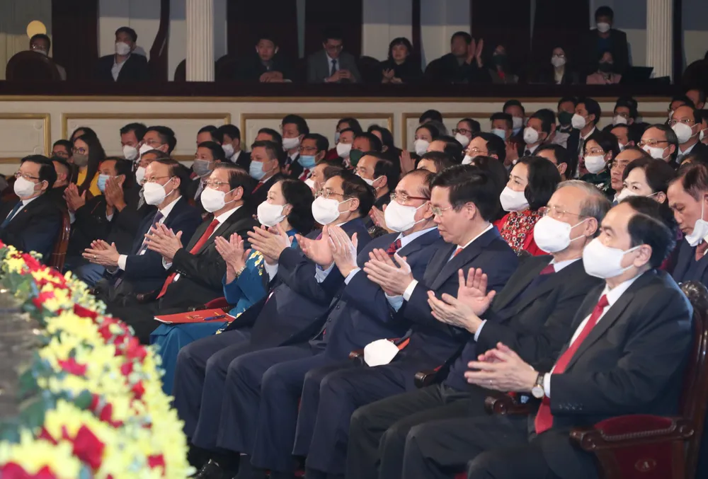 Viết về xây dựng Đảng phải kiên trì, xuất phát từ niềm tin và tình yêu đích thực ảnh 3