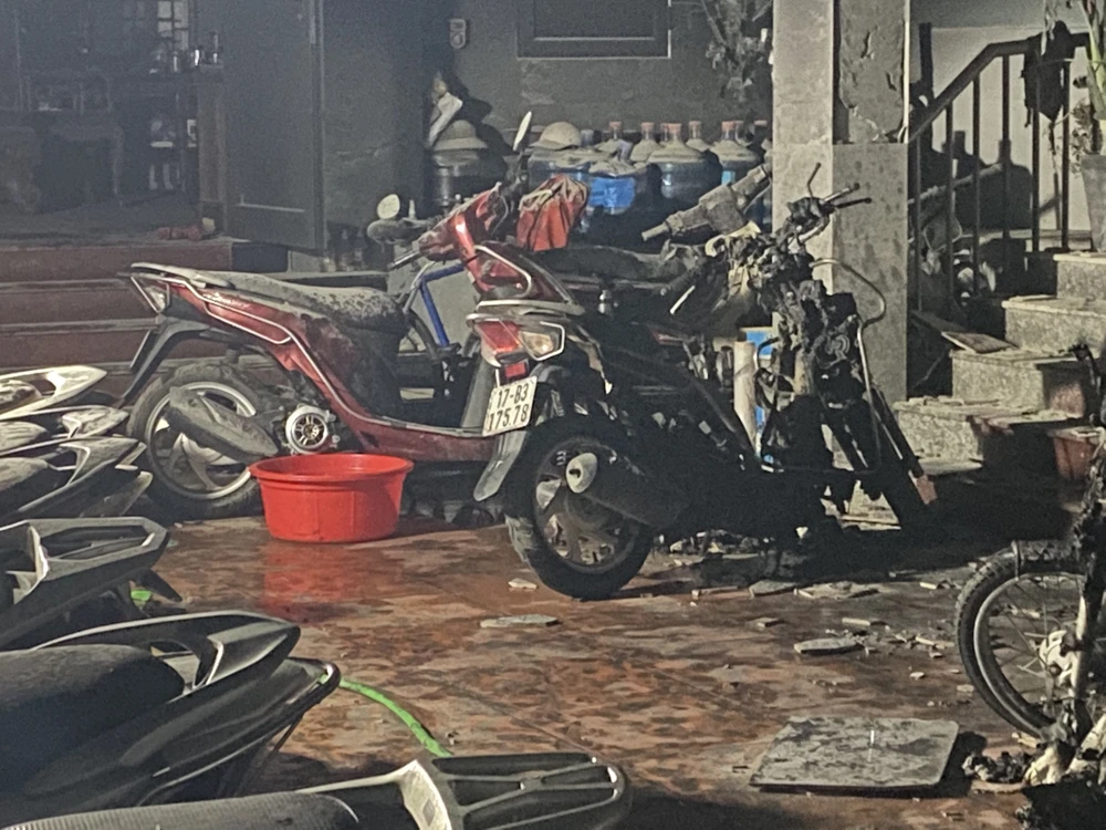 Bắt nghi phạm đốt xe máy tại ngôi nhà 6 tầng khiến 1 người tử vong ảnh 2 Bắt nghi phạm đốt xe máy tại ngôi nhà 6 tầng khiến 1 người tử vong ảnh 2