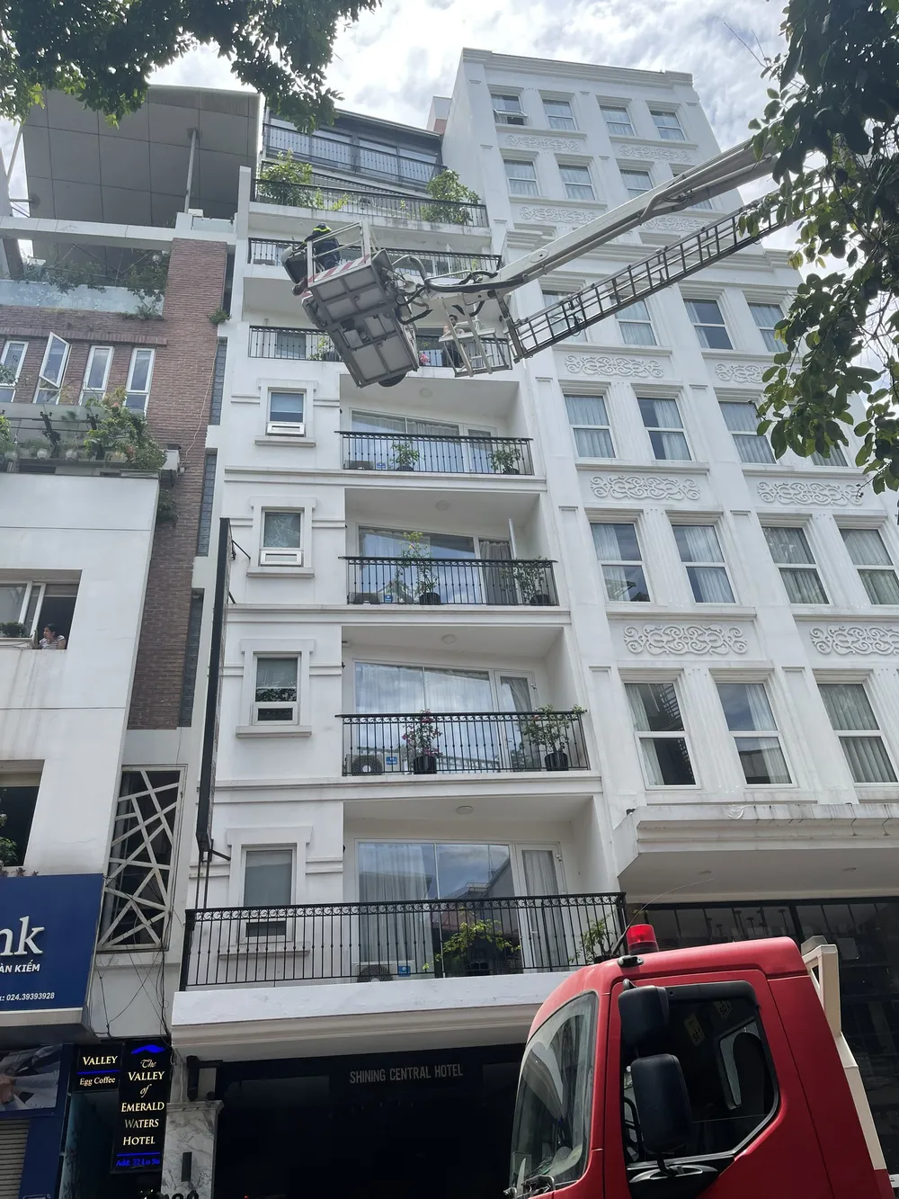 Cháy khách sạn ở Hà Nội ảnh 2 Cháy khách sạn ở Hà Nội ảnh 2