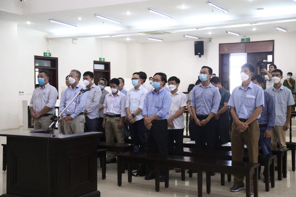 Xử phúc thẩm vụ án đường cao tốc Đà Nẵng-Quảng Ngãi: Đề nghị bác toàn bộ kháng cáo của 19 bị cáo ảnh 1 Xử phúc thẩm vụ án đường cao tốc Đà Nẵng-Quảng Ngãi: Đề nghị bác toàn bộ kháng cáo của 19 bị cáo ảnh 1