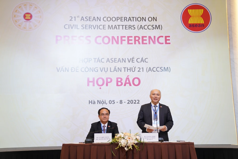Ưu tiên thực hiện thích ứng của nền công vụ đối với các thách thức mới ảnh 1 Ưu tiên thực hiện thích ứng của nền công vụ đối với các thách thức mới ảnh 1