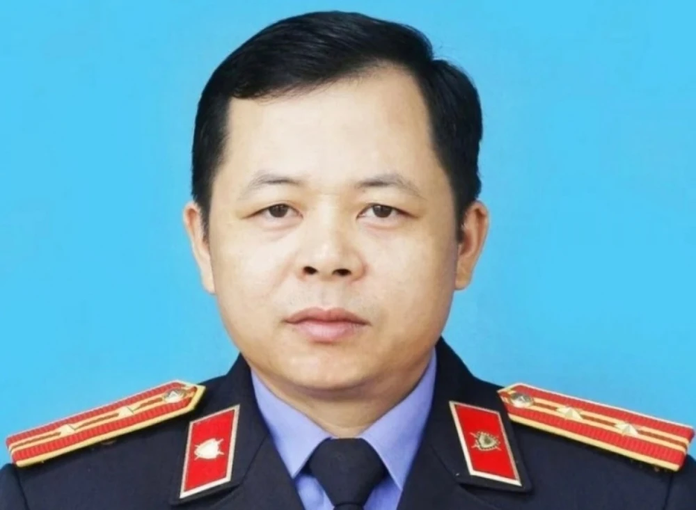 Khởi tố nguyên Viện trưởng Viện Kiểm sát nhân dân huyện Lục Ngạn vì nhận hối lộ ảnh 1 Khởi tố nguyên Viện trưởng Viện Kiểm sát nhân dân huyện Lục Ngạn vì nhận hối lộ ảnh 1