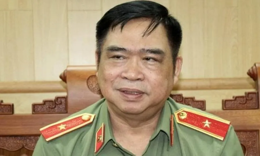 Nguyên Giám đốc Công an TP Hải Phòng Đỗ Hữu Ca đang bị tạm giữ Nguyên Giám đốc Công an TP Hải Phòng Đỗ Hữu Ca đang bị tạm giữ