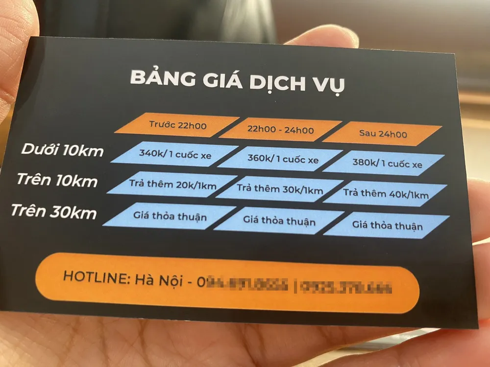 Hiện nay, xuất hiện nhiều dịch vụ lái xe đưa khách nhậu về nhà