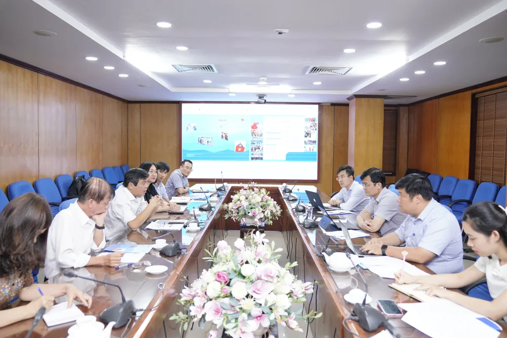 Ban Biên tập Báo SGGP làm việc với Ban Bí thư Trung ương Đoàn về kế hoạch triển khai tổ chức cuộc thi “Tỏa sáng giá trị Việt” Ban Biên tập Báo SGGP làm việc với Ban Bí thư Trung ương Đoàn về kế hoạch triển khai tổ chức cuộc thi “Tỏa sáng giá trị Việt”