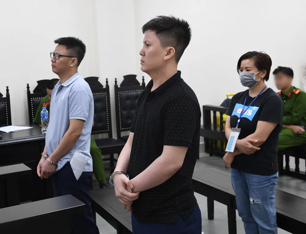 Các bị cáo tại phiên tòa Các bị cáo tại phiên tòa