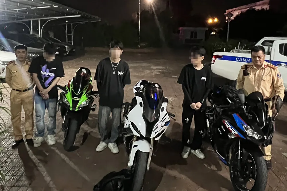 3 người điều khiển phương tiện đều trú ở tỉnh Thanh Hóa 3 người điều khiển phương tiện đều trú ở tỉnh Thanh Hóa