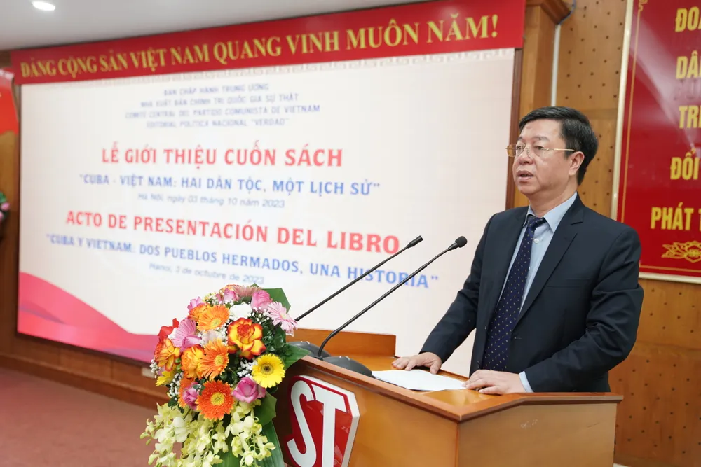 PGS-TS Vũ Trọng Lâm, Giám đốc, Tổng Biên tập Nhà xuất bản Chính trị quốc gia Sự thật thông tin về quá trình ra đời của cuốn sách. Ảnh: ĐỖ TRUNG PGS-TS Vũ Trọng Lâm, Giám đốc, Tổng Biên tập Nhà xuất bản Chính trị quốc gia Sự thật thông tin về quá trình ra đời của cuốn sách. Ảnh: ĐỖ TRUNG