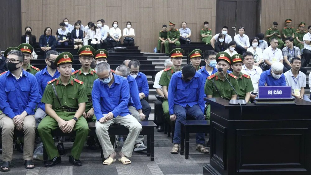 Các bị cáo tại phiên tòa