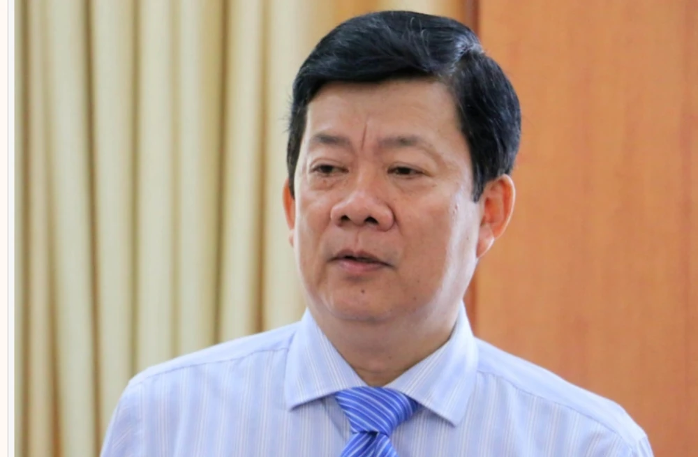 Trưởng ban Quản lý Khu kinh tế tỉnh An Giang Nguyễn Bảo Trung bị khởi tố 1000001094.png