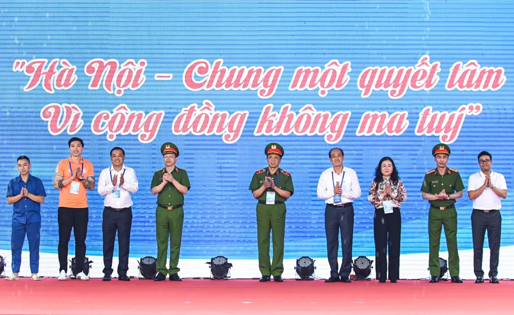 Các đại biểu phát động Tháng hành động phòng, chống ma túy năm 2025 1068.jpg