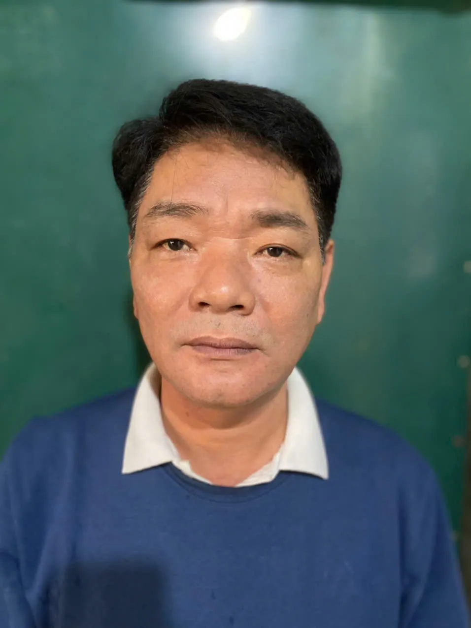 Nguyễn Văn Thiện tại cơ quan điều tra Thiện.jpg