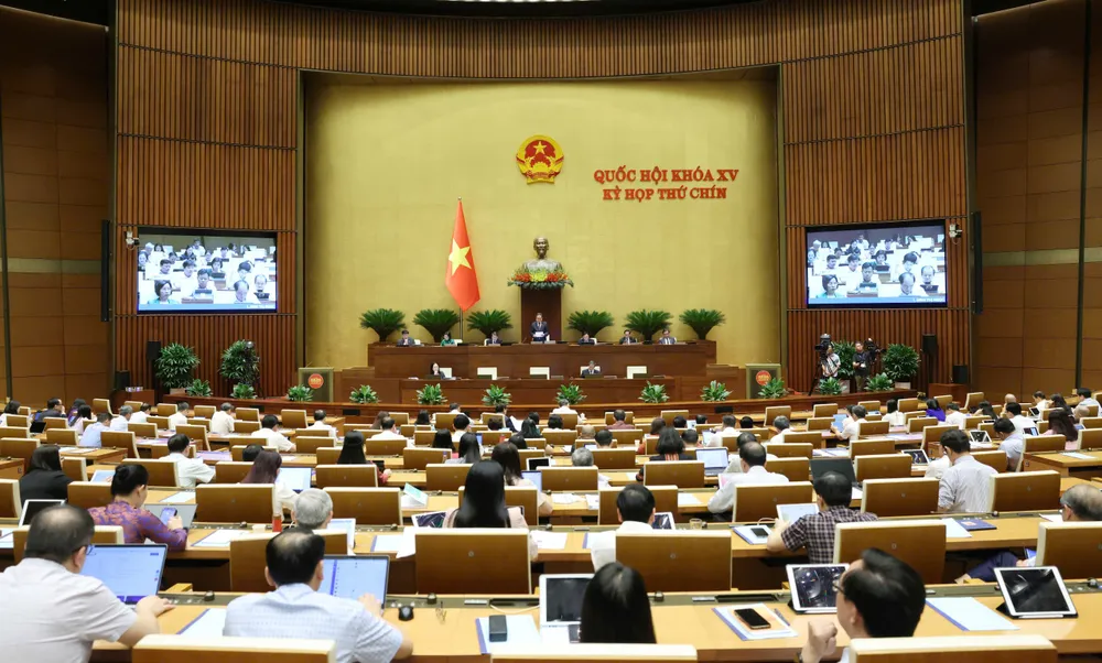 Quang cảnh Quốc hội sáng 20-6. Ảnh: QUANG PHÚC z6723641123993_78c73e64f481b07824a898425ad98f22.jpg
