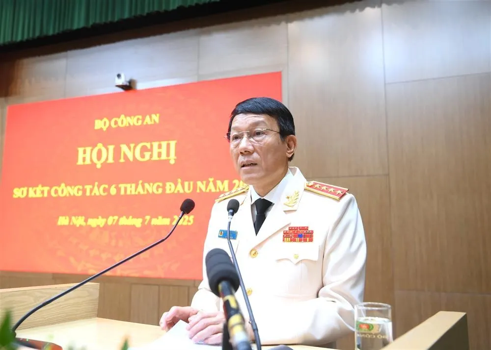 Đại tướng Lương Tam Quang phát biểu tại hội nghị 2.jpg