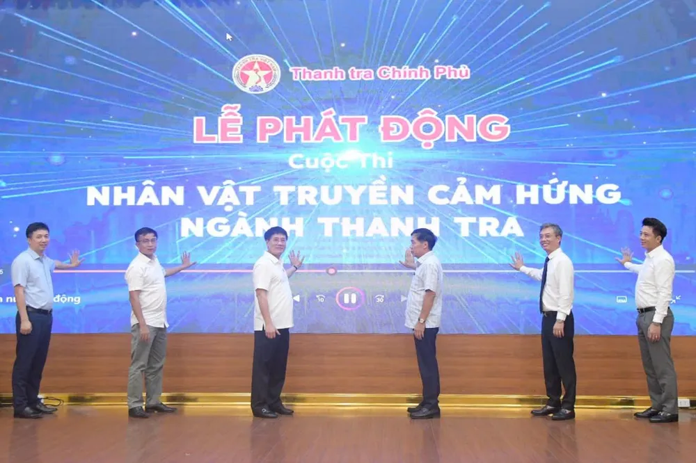 Các đại biểu bấm nút phát động cuộc thi “Nhân vật truyền cảm hứng ngành thanh tra" 2493.jpg