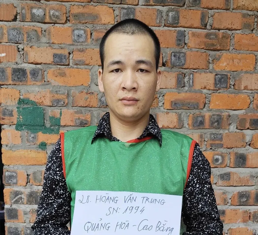 Đối tượng cầm đầu Hoàng Văn Trung. Ảnh: CÔNG AN ĐIỆN BIÊN Hoang Van Trung.jpg