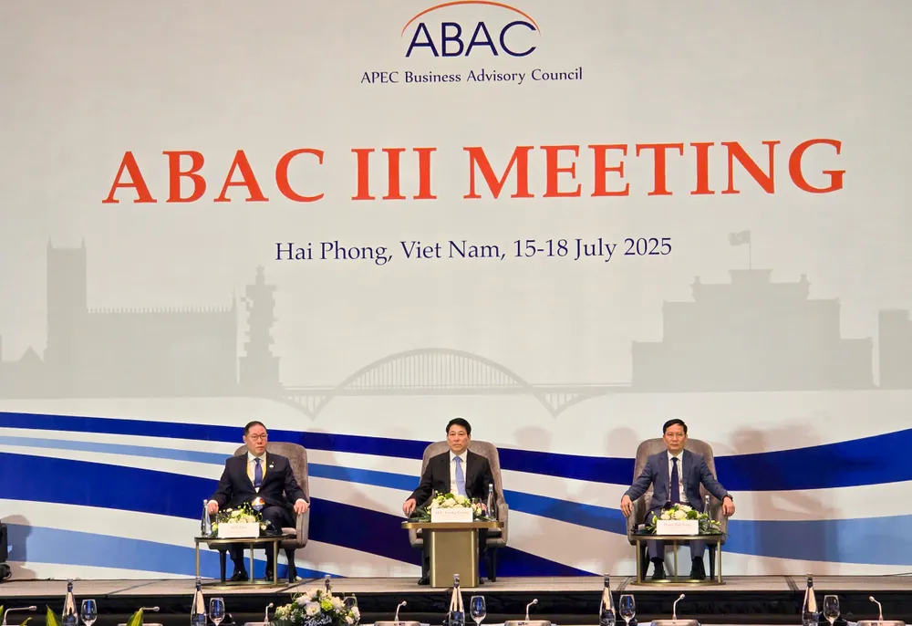 Chủ tịch nước Lương Cường và các đại biểu dự kỳ họp ctn2.jpg