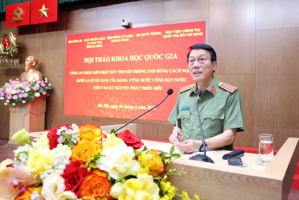 Bộ trưởng Bộ Công an Lương Tam Quang phát biểu tại hội thảo. Ảnh: PHẠM KIÊN z6873132202813_0eb2232ea7e5feaf9db9e838e2ea5d49.jpg