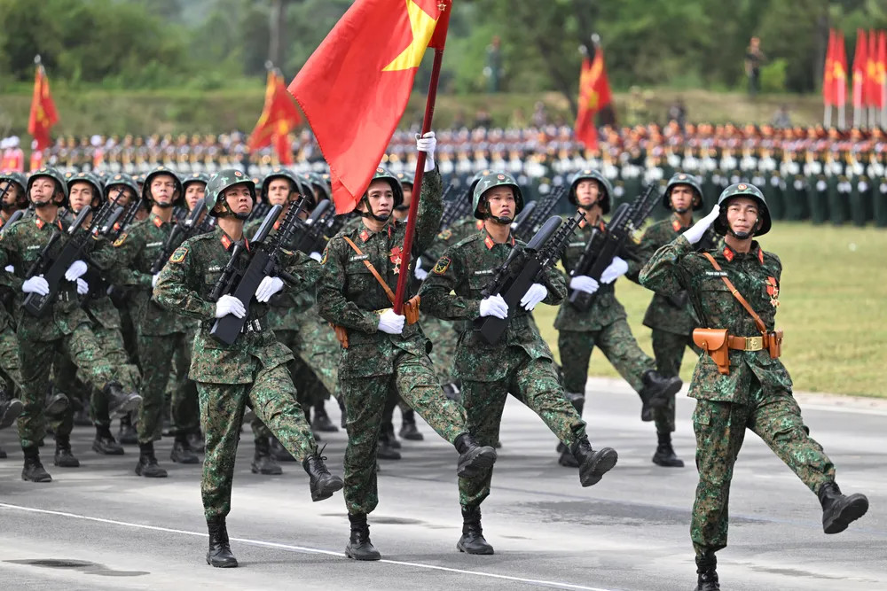 Khối Cục tác chiến điện tử DSC_5235.JPG
