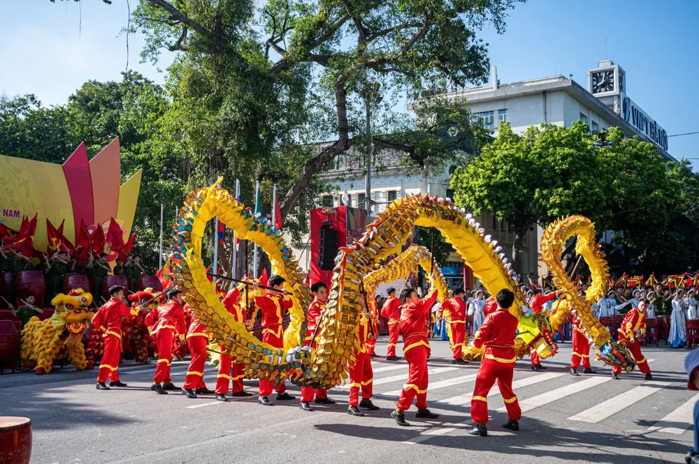 Tiết mục văn nghệ chào mừng z6889204876770_5cae1ab04217044a5e619c9ef2d26489.jpg