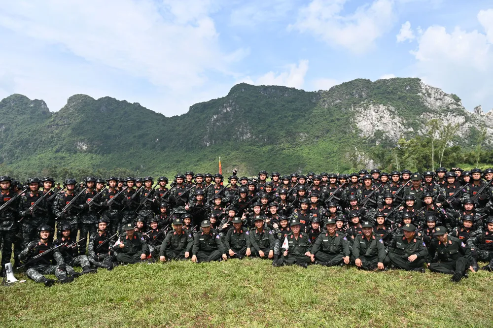 ضباط الشرطة الخاصة DSC_7968.JPG