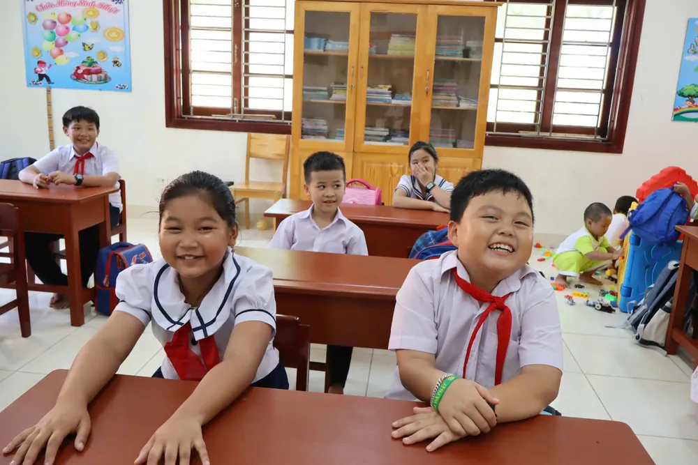 Nụ cười tươi vui chào năm học mới nụ cười tươi vui năm học mới.jpg