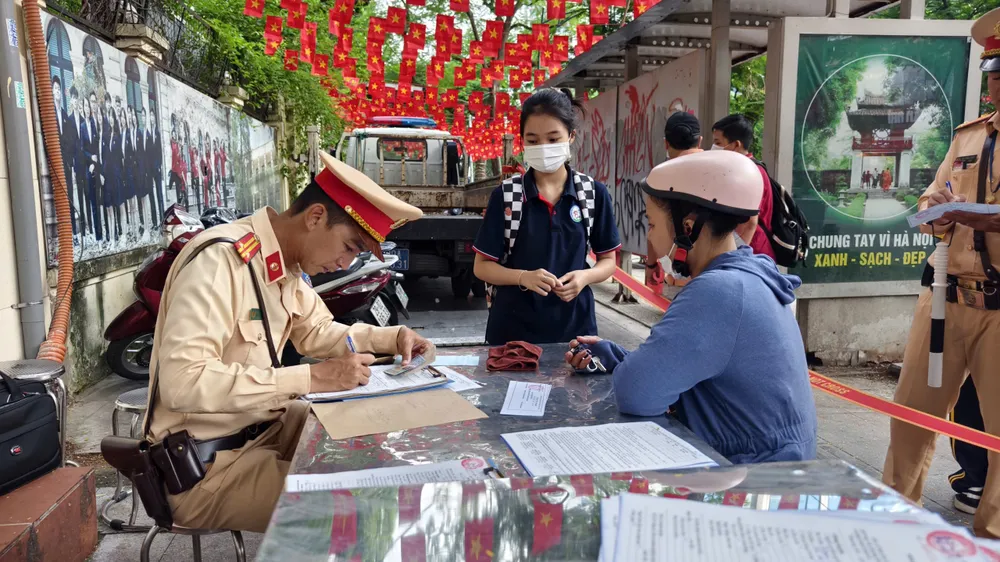 Ảnh: GIA KHÁNH z7003027547649_acd40f4db22b9359899c88b04e78326f.jpg