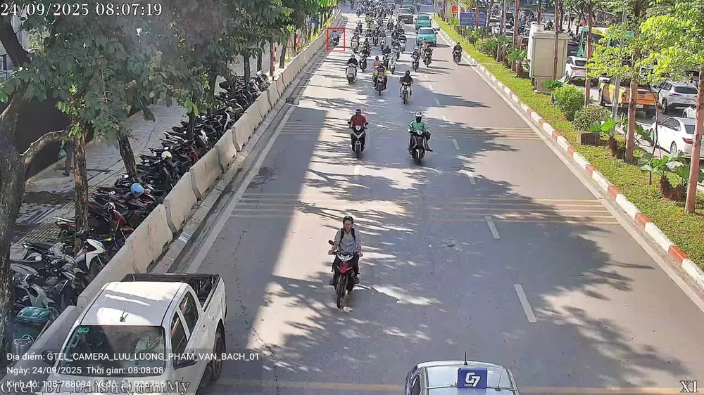 Camera AI phát hiện 1 phương tiện đi ngược chiều z7046044661403_91a76a65b1e7d549b26f8930337b0a9a.jpg