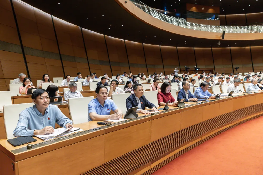 Các đại biểu Quốc hội sáng 22-10. Ảnh: QUANG PHÚC DB.jpg