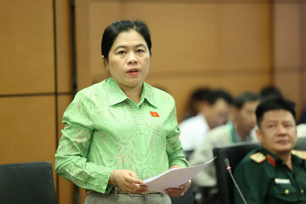 ĐB Nguyễn Trần Phượng Trân (TPHCM). Ảnh: QUANG PHÚC z7175166529083_fc94405edd8fb8915a37a3719735ef37.jpg