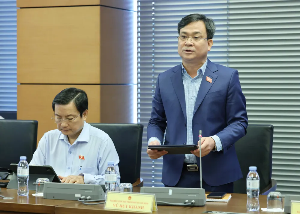 Đại biểu Vũ Huy Khánh (TPHCM) .jpg