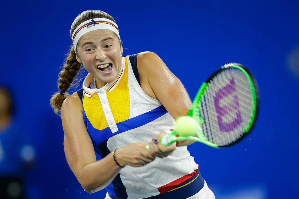 “Nữ hoàng đại chiến” – Ostapenko đả bại Muguruza ảnh 1