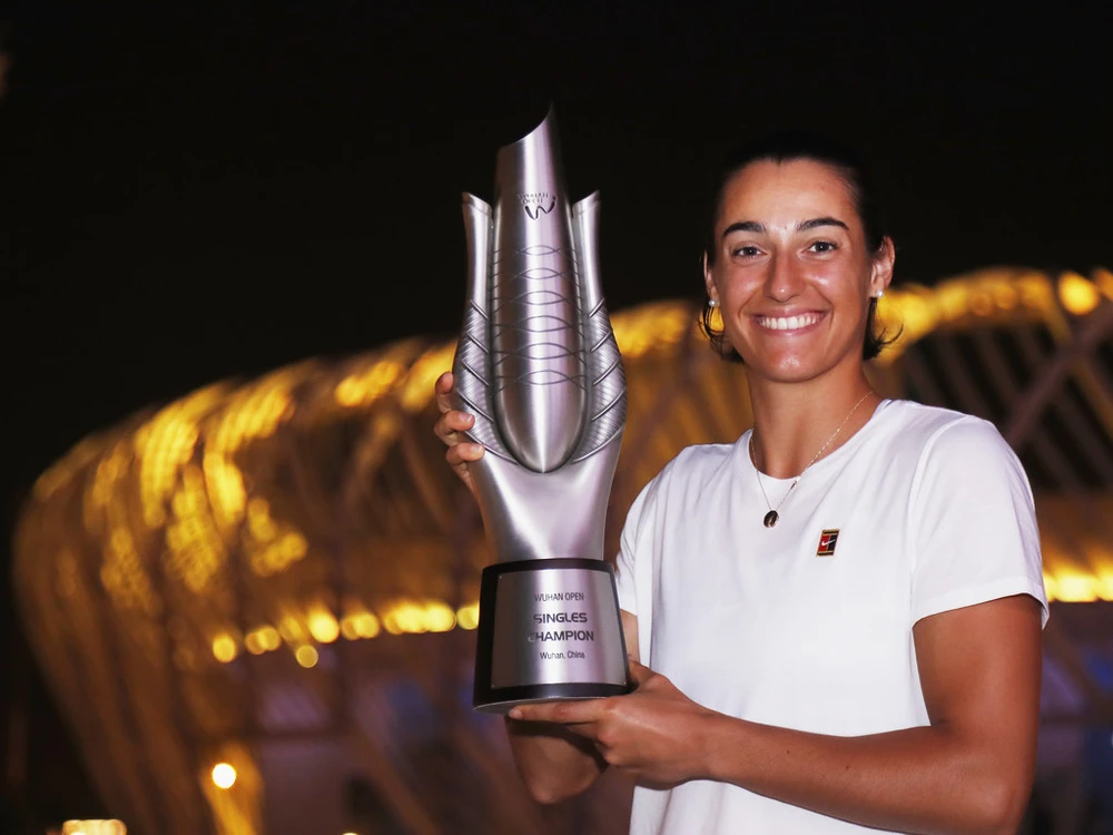 Caroline Garcia đăng quang ở Wuhan