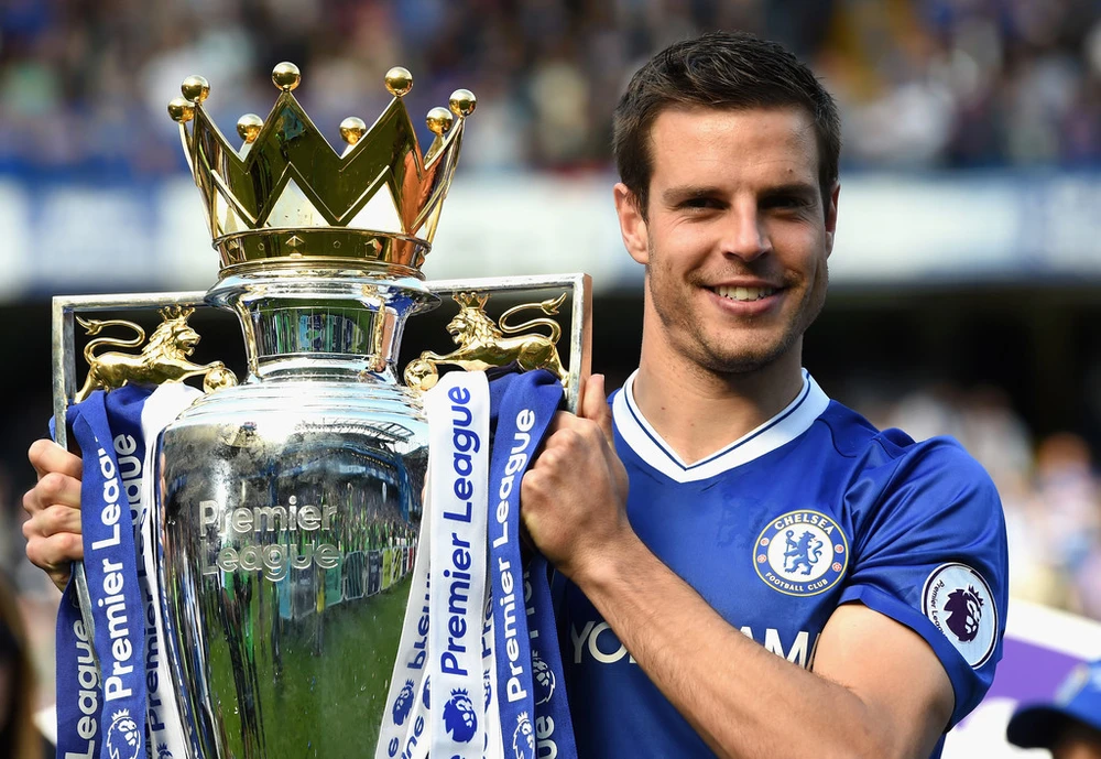 Azpilicueta đang là hậu vệ chuyền bóng số 1 ở sân Stamford Bridge ngay vào lúc này