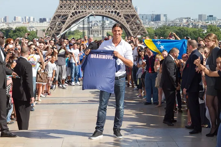 Tháp Eiffel và duyên nợ với Ronaldo, với thể thao ảnh 8 Tháp Eiffel và duyên nợ với Ronaldo, với thể thao ảnh 8