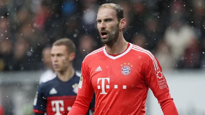 Tom Starke