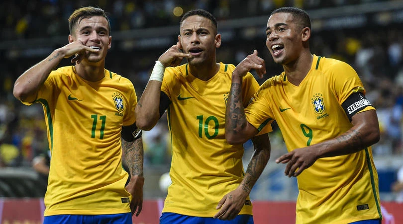 Neymar (giữa) đánh giá cao 2 người đồng đội Coutinho (phải) và Jesus