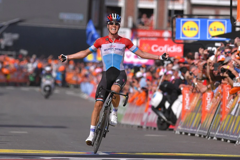 Bob Jungels ở đích đến Liege-Bastogne-Liege 2018