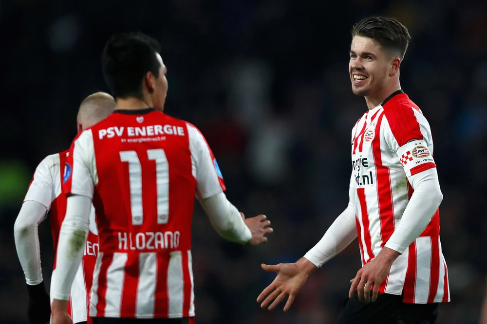 Marco van Ginkel - cầu thủ nỗi bật nhất trong biệt đội "đánh thuê" của Chelsea