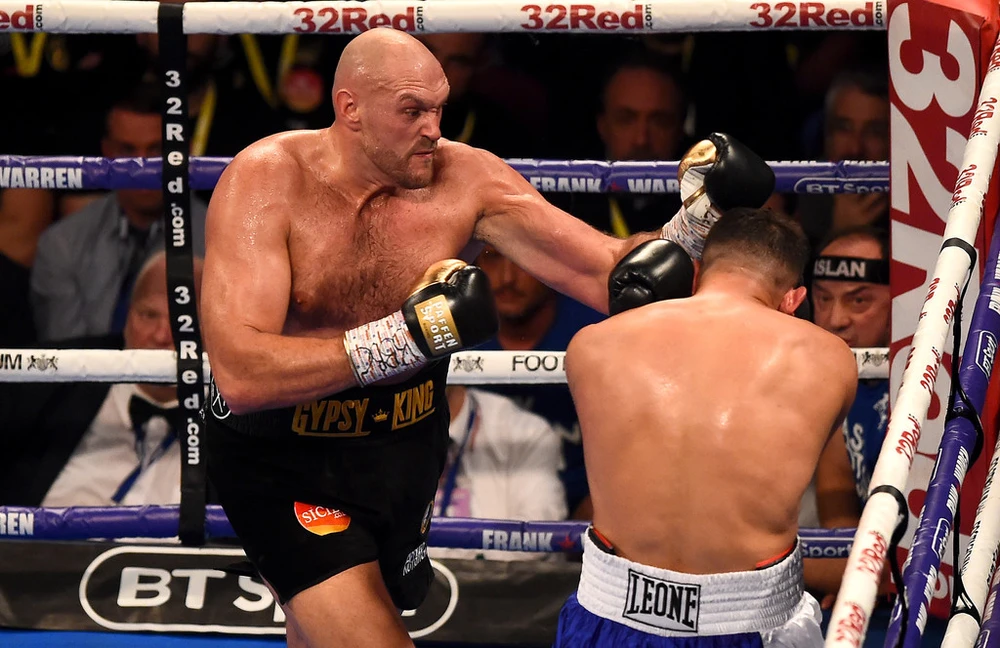 "Gã béo" Tyson Fury đã quay trở lại