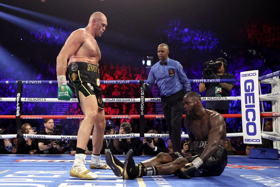 Wilder "né" Fury hay thực chất do lý do khách quan?