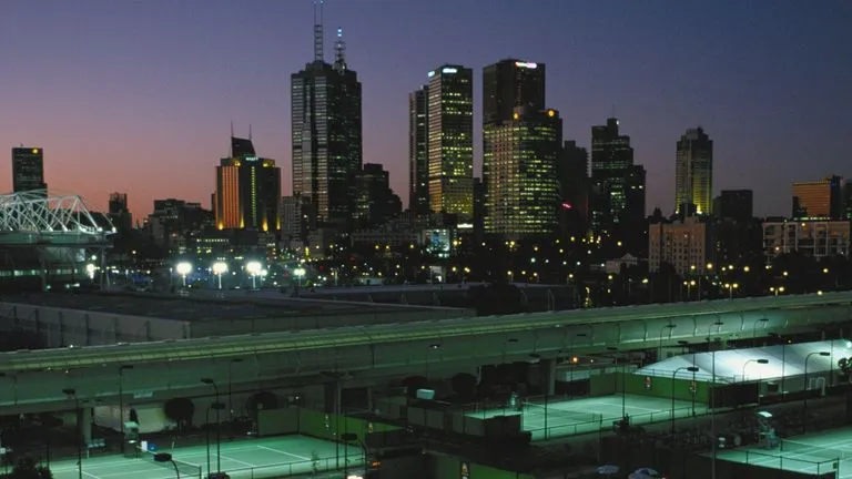 Chủ tịch WTA Steve Simon: Muốn khai mùa 2021 vào tháng Giêng, nhưng đến mùa 2022 mới có khán giả lấp đầy các khán đài ảnh 2