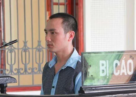 Bị cáo Lầu Bá Chơ tại tòa