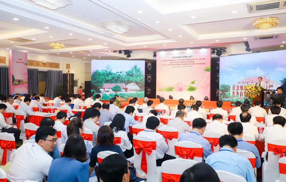 Hội nghị tổng kết chương trình hợp tác kinh tế - xã hội giữa TPHCM và một số tỉnh phía Bắc và Bắc Trung bộ